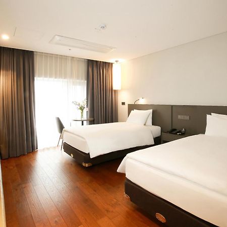 Westernlife Hotel Iksan Pokój zdjęcie