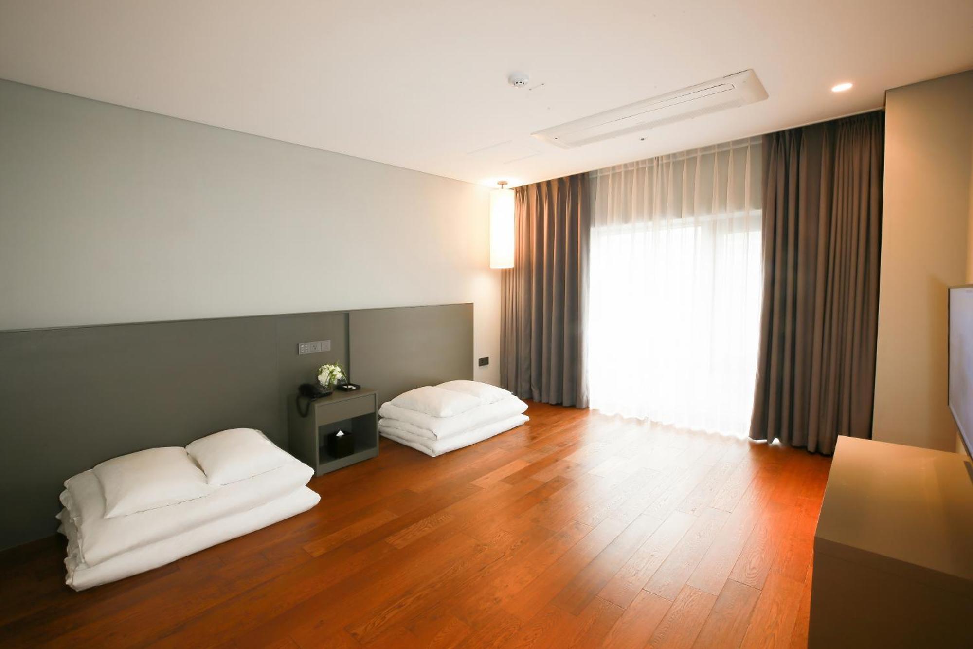 Westernlife Hotel Iksan Pokój zdjęcie