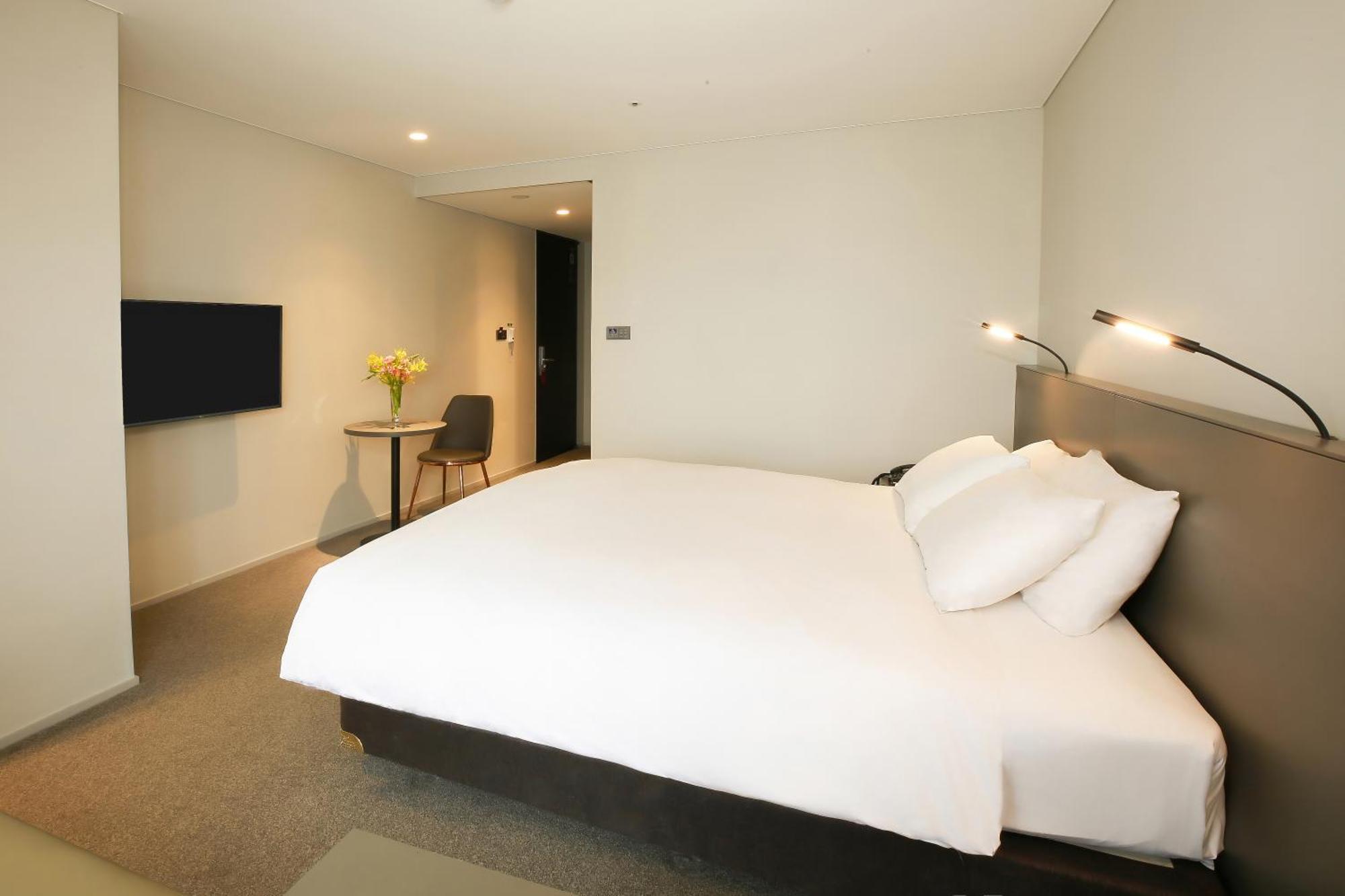 Westernlife Hotel Iksan Pokój zdjęcie